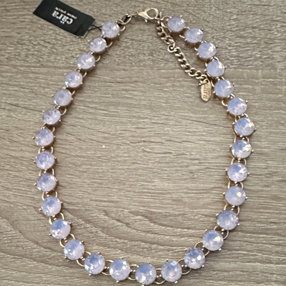 Cara Iridescent Lavender Necklace - Adjustable - Picture 4 of 8